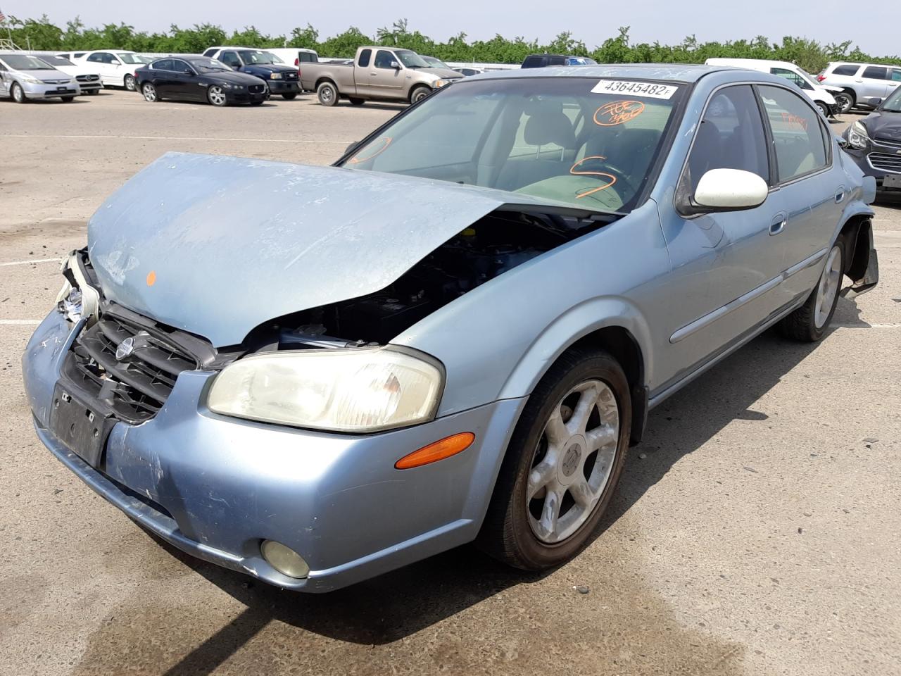 Photo 2 from auction – 2000 NISSAN MAXIMA GLE with VIN JN1CA31A5YT025556
