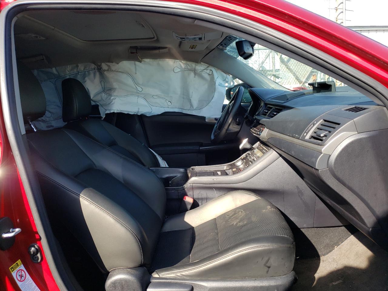 Photo 5 from auction – 2012 LEXUS CT 200 with VIN JTHKD5BH8C2088896