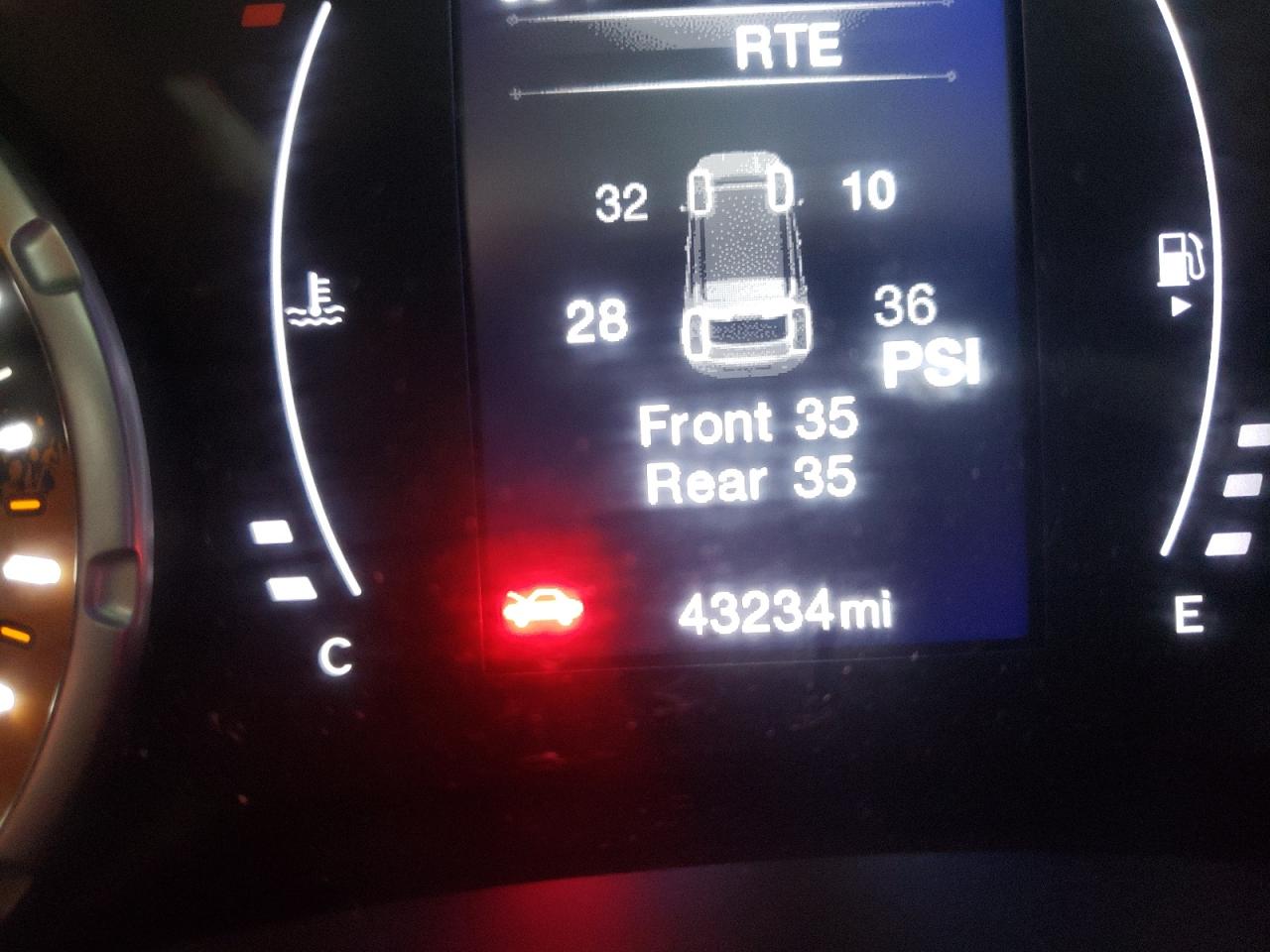 Photo 8 from auction – 2018 JEEP RENEGADE S with VIN ZACCJBAB1JPJ11218