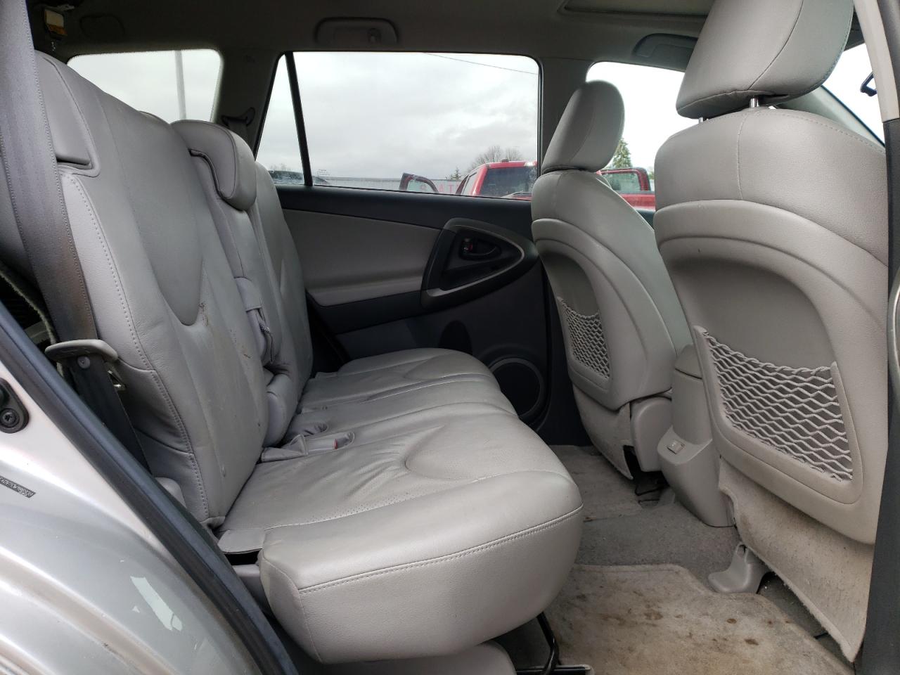 Photo 6 from auction – 2012 TOYOTA RAV4 LIMIT with VIN 2T3DF4DV7CW186939