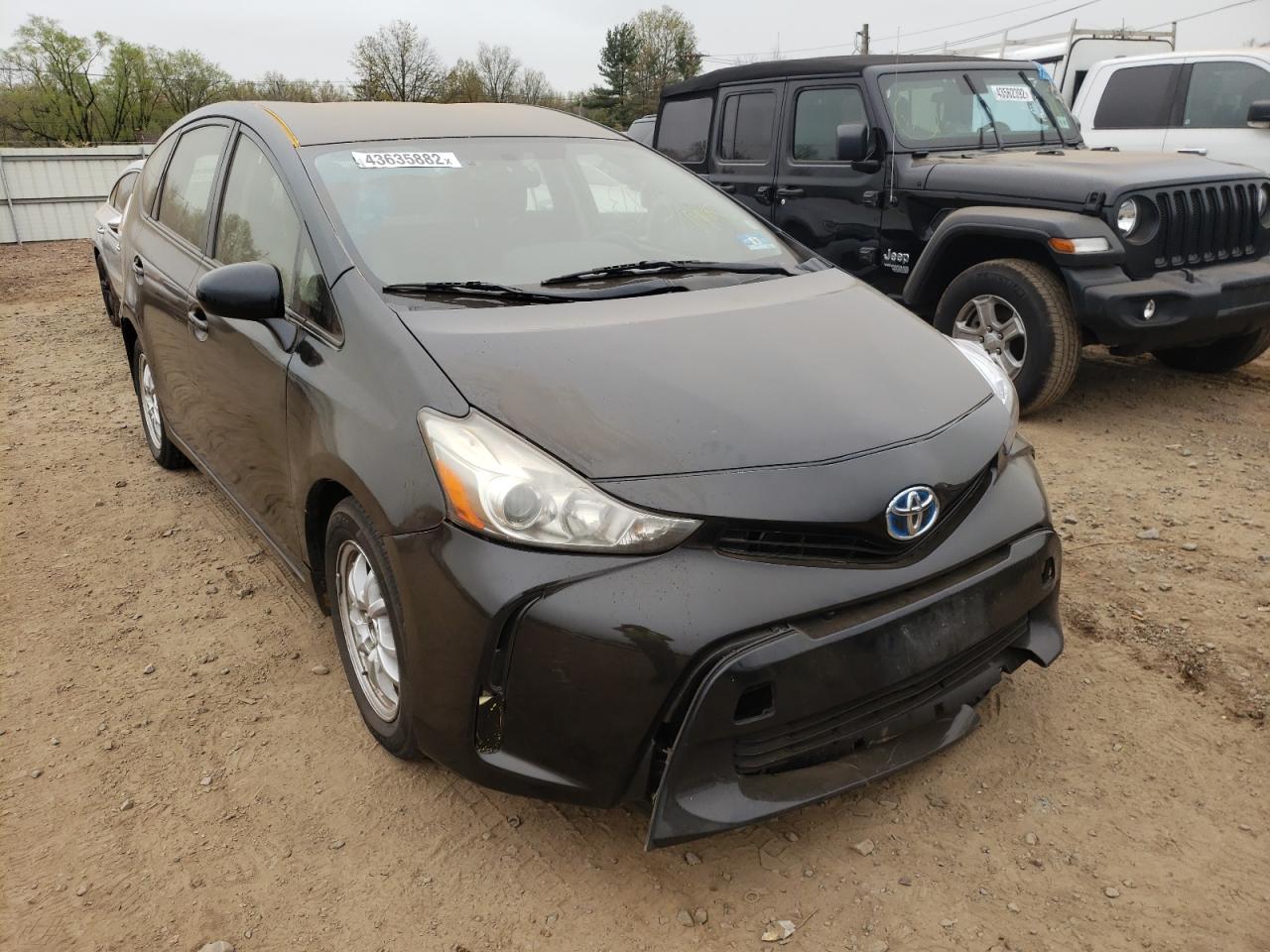 Photo 1 from auction – 2015 TOYOTA PRIUS V with VIN JTDZN3EU7FJ024157