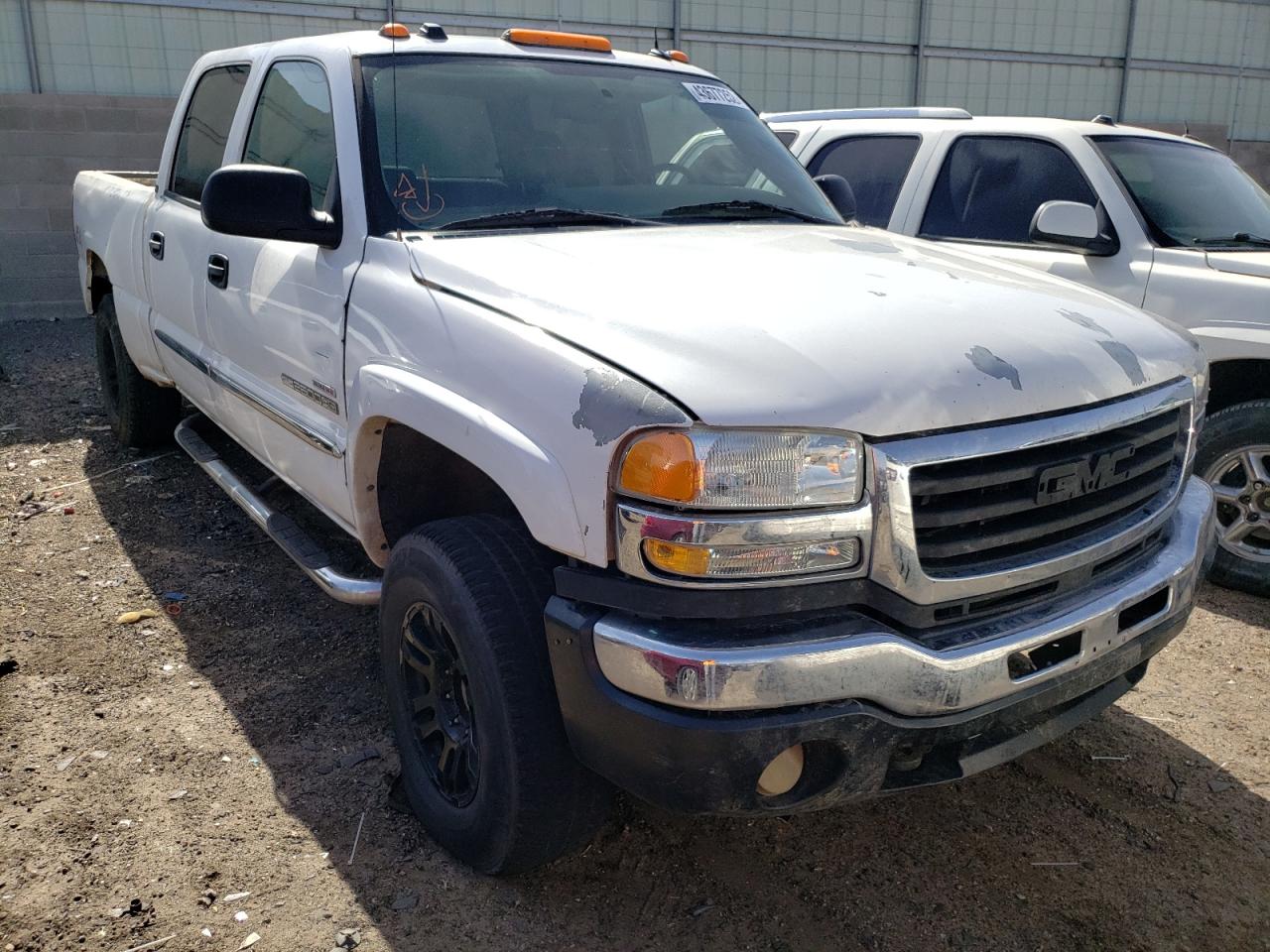 GMC SIERRA K25 2005 with VIN 1GTHK23205F960350 - Photo from auction