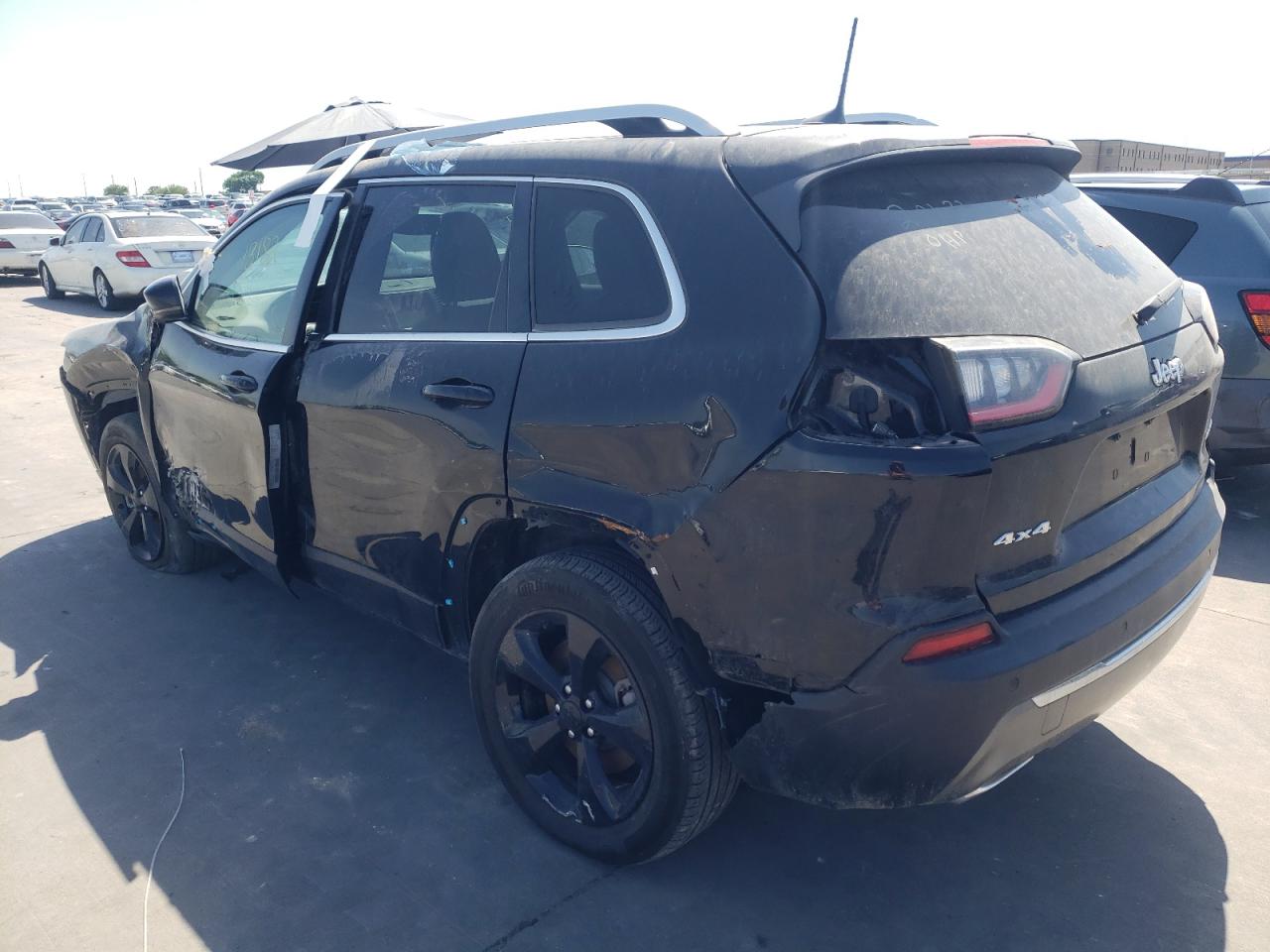 Photo 16 from auction – 2019 JEEP CHEROKEE L with VIN 1C4PJMDX5KD294856