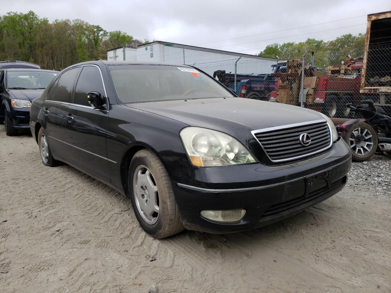 LEXUS LS 430 2002 with VIN JTHBN30F920058416 - Photo from auction