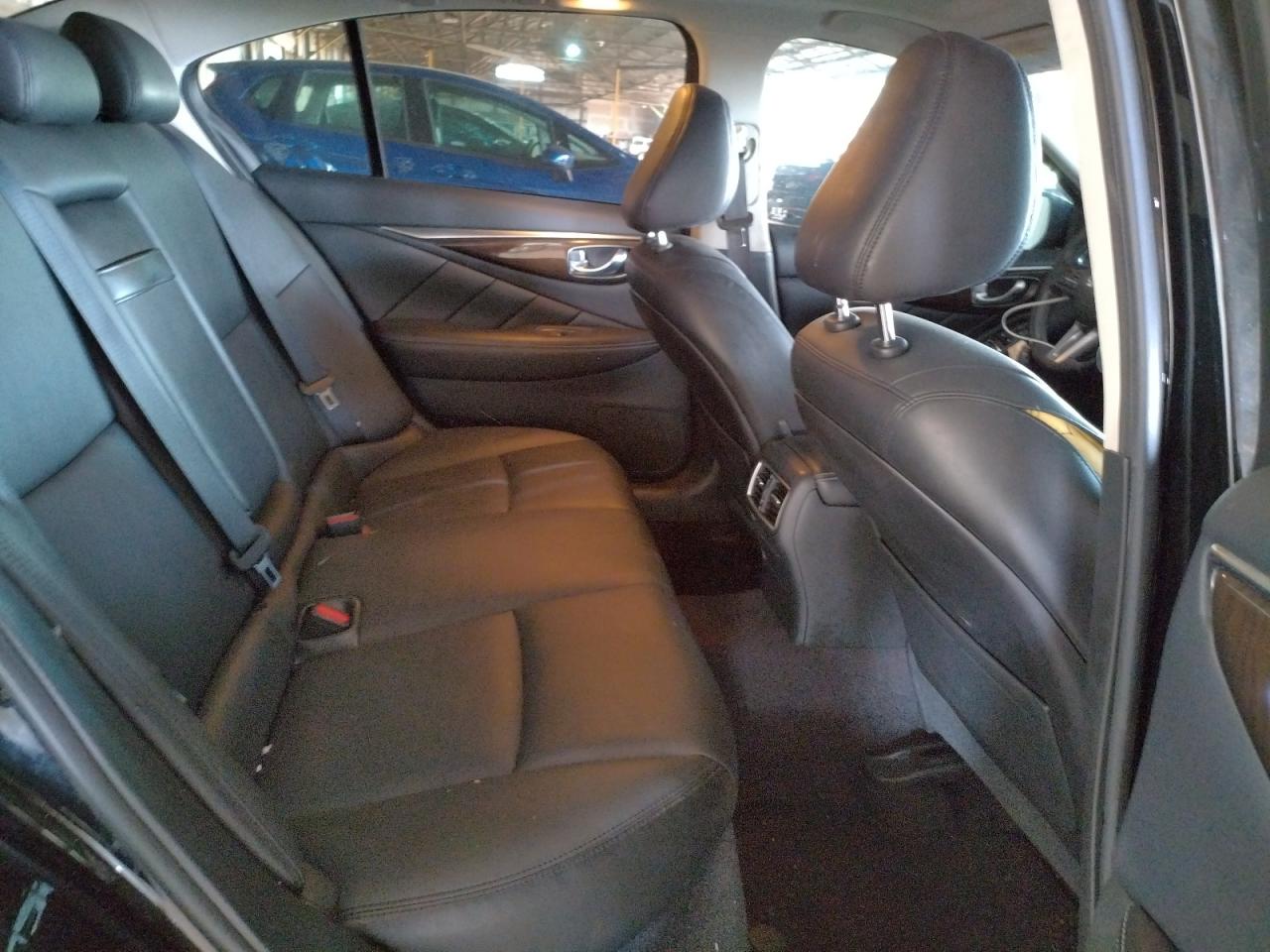 Photo 6 from auction – 2018 INFINITI Q50 LUXE with VIN JN1EV7AP2JM359603