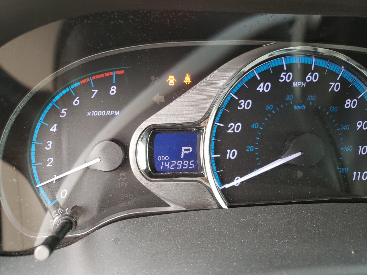 Photo 8 from auction – 2011 TOYOTA SIENNA XLE with VIN 5TDDK3DC7BS024619