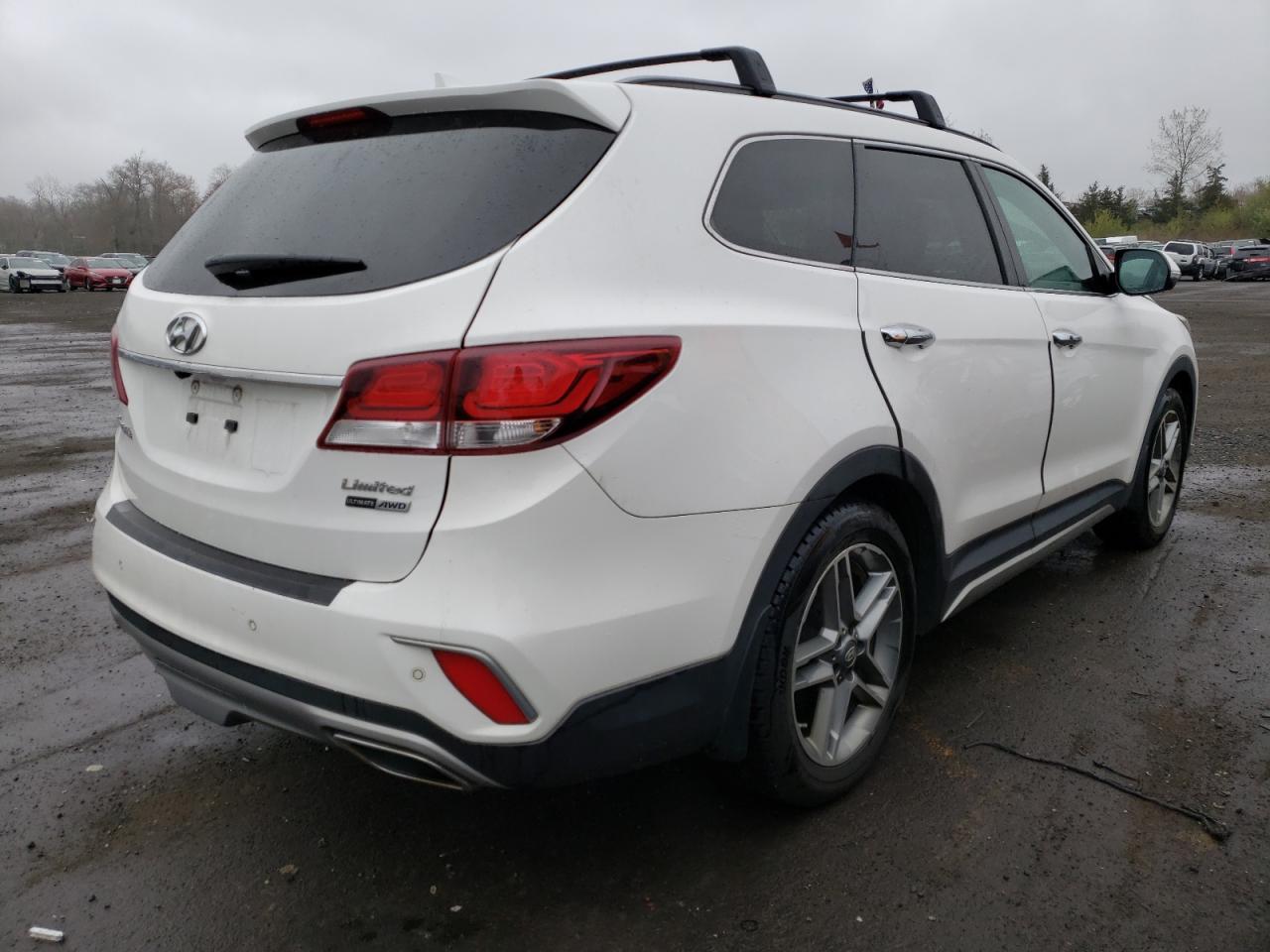Photo 4 from auction – 2017 HYUNDAI SANTA FE S with VIN KM8SRDHF3HU212468