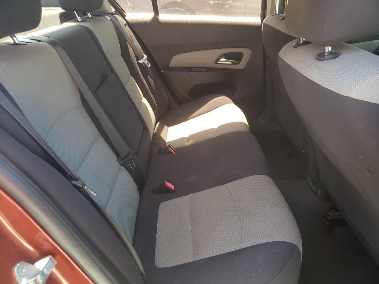 Photo 6 from auction – 2012 CHEVROLET CRUZE LS with VIN 1G1PC5SH8C7311654