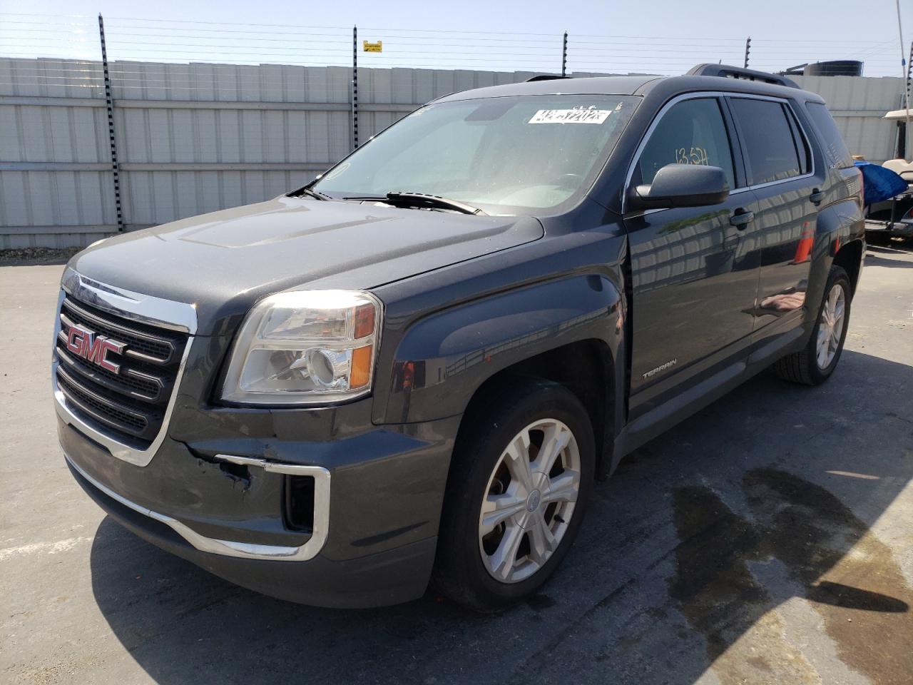 Photo 2 from auction – 2017 GMC TERRAIN SL with VIN 2GKALNEK3H6180472