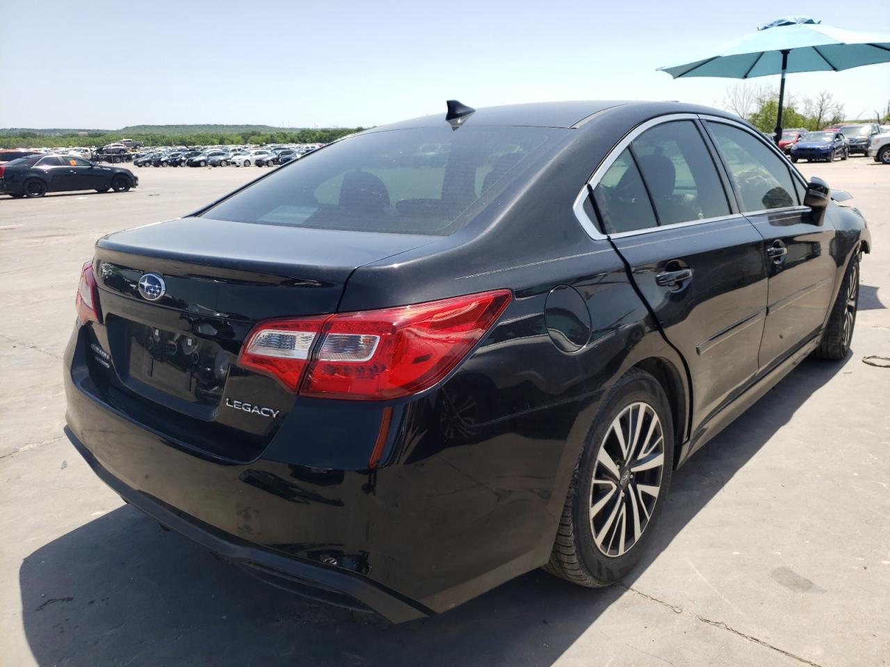 Photo 4 from auction – 2018 SUBARU LEGACY 2.5 with VIN 4S3BNAH6XJ3036867