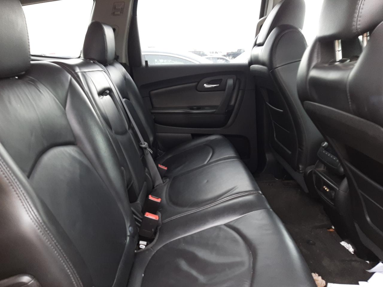 Photo 6 from auction – 2009 CHEVROLET TRAVERSE L with VIN 1GNER23DX9S128549