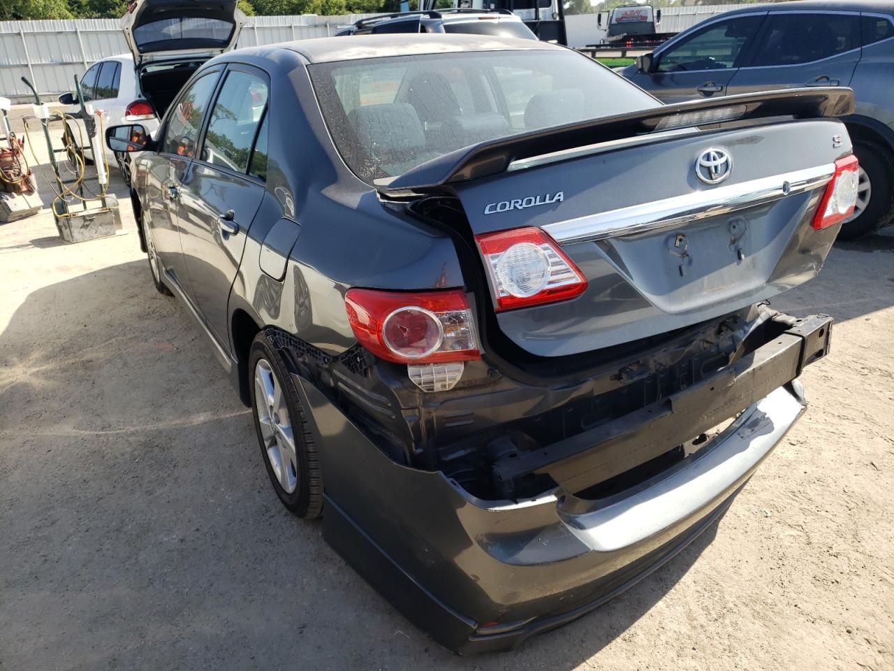 Photo 3 from auction – 2011 TOYOTA COROLLA BA with VIN 2T1BU4EE3BC581687