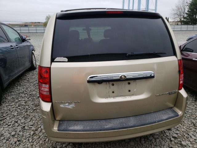 Photo 9 from auction – 2010 CHRYSLER TOWN & COU with VIN 2A4RR2D17AR456431