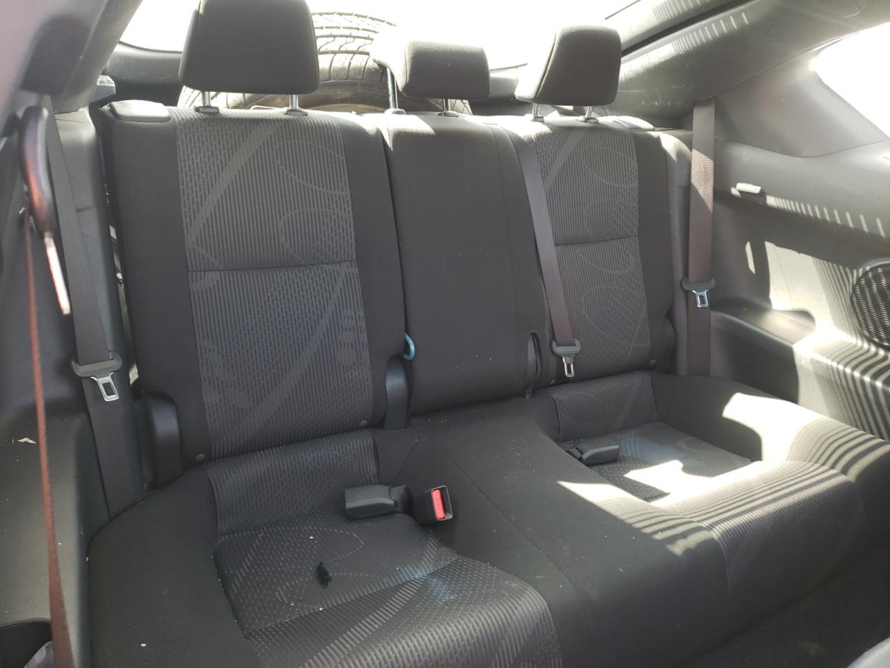 Photo 6 from auction – 2013 TOYOTA SCION TC with VIN JTKJF5C79D3053916