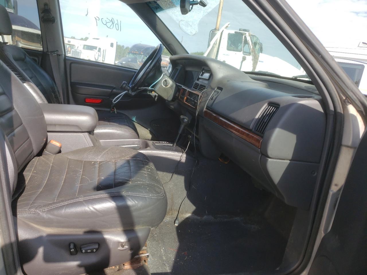 Photo 5 from auction – 1998 JEEP GRAND CHER with VIN 1J4FX48S6WC218349