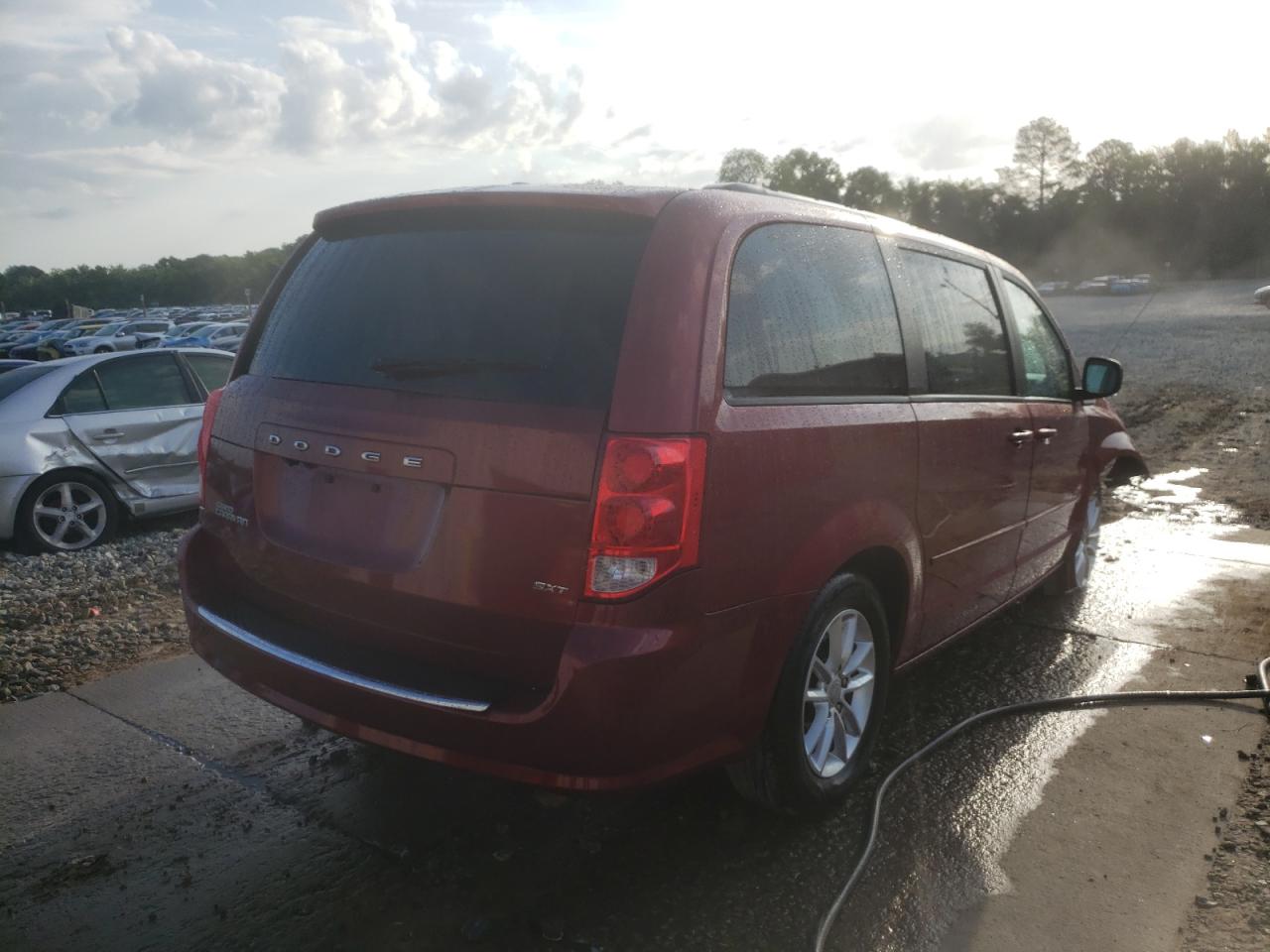 Photo 4 from auction – 2014 DODGE GRAND CARA with VIN 2C4RDGCG6ER104535