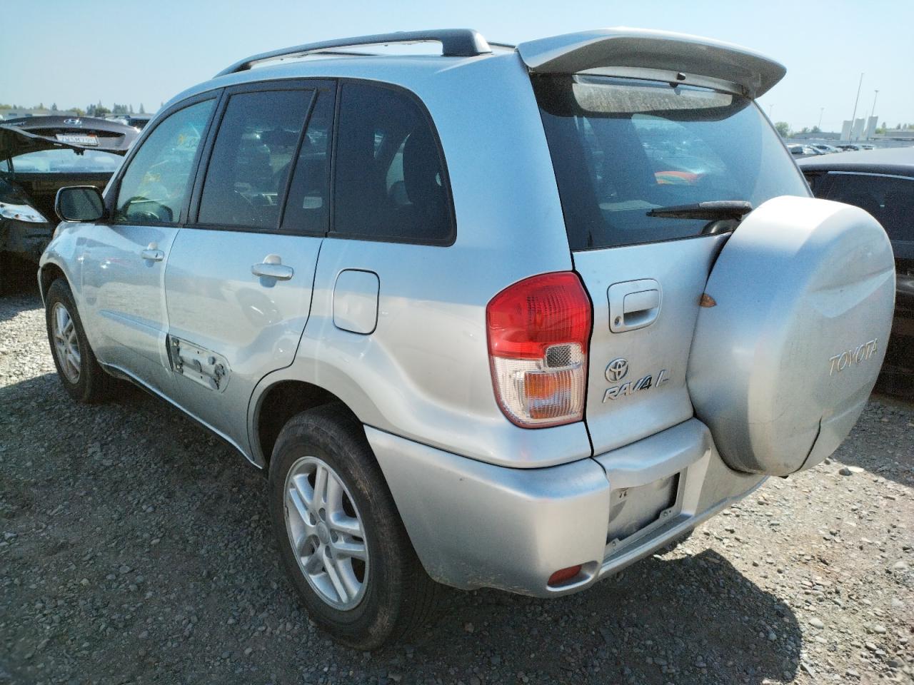Photo 3 from auction – 2002 TOYOTA RAV4 with VIN JTEGH20V526009593
