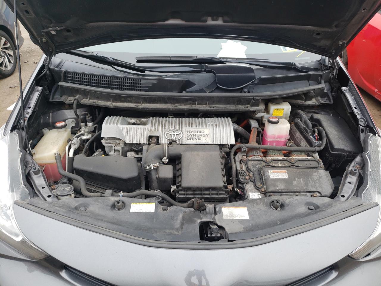 Photo 7 from auction – 2016 TOYOTA PRIUS V with VIN JTDZN3EU5GJ046644