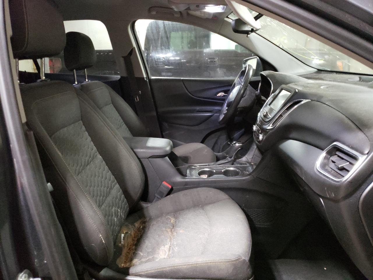 Photo 5 from auction – 2018 CHEVROLET EQUINOX LT with VIN 2GNAXSEV2J6340234