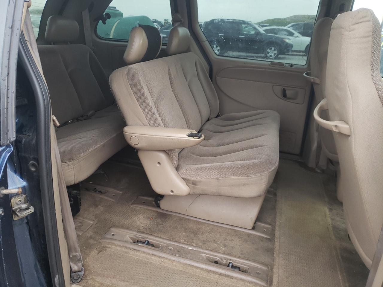 Photo 6 from auction – 2002 DODGE CARAVAN SE with VIN 1B4GP25392B673222