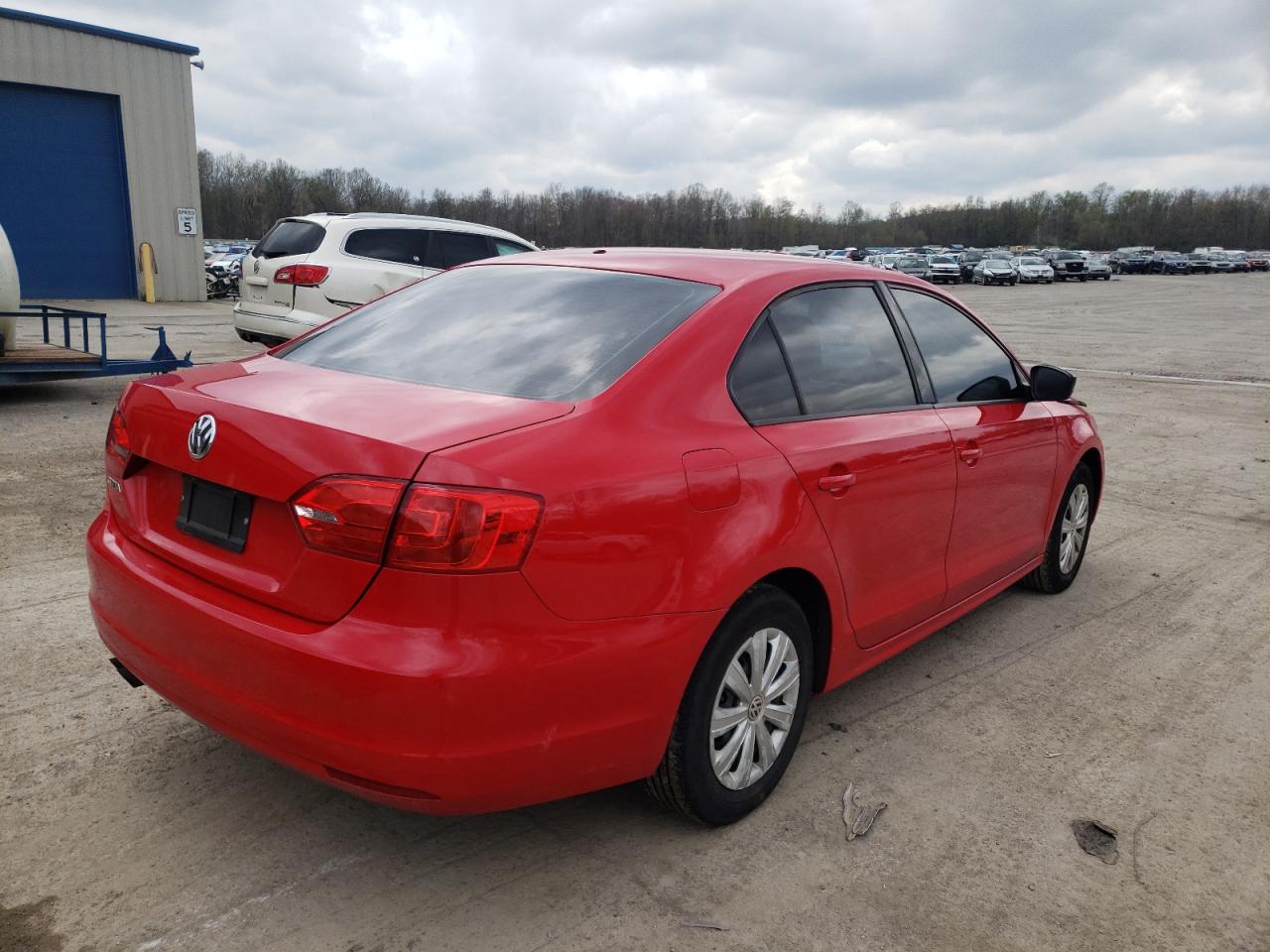 Photo 4 from auction – 2013 VOLKSWAGEN JETTA BASE with VIN 3VW1K7AJ7DM257557