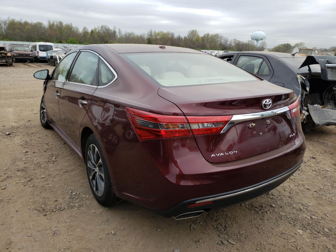 Photo 3 from auction – 2016 TOYOTA AVALON XLE with VIN 4T1BK1EB0GU211782