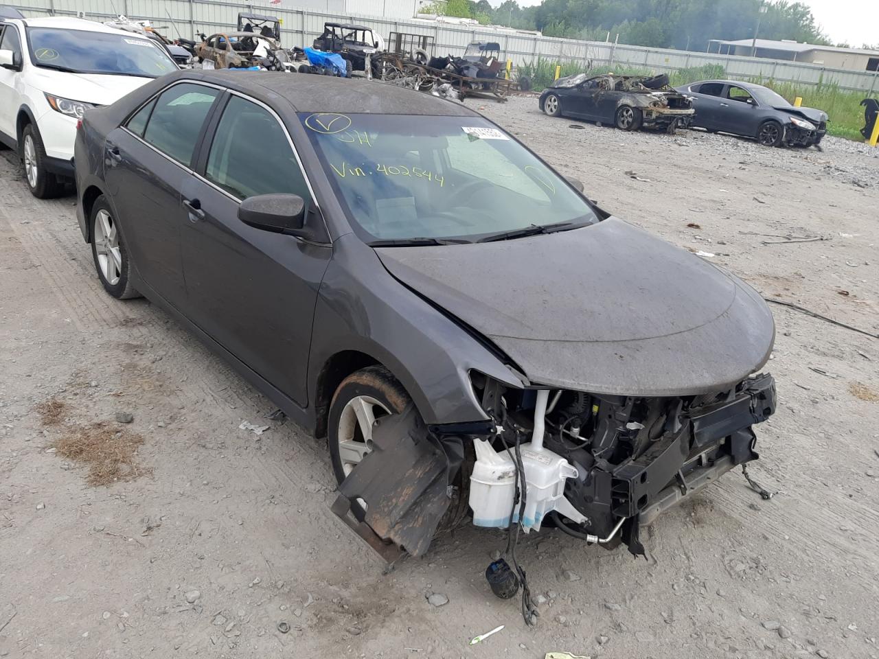 TOYOTA CAMRY L 2014 with VIN 4T1BF1FK8EU402544 - Photo from auction