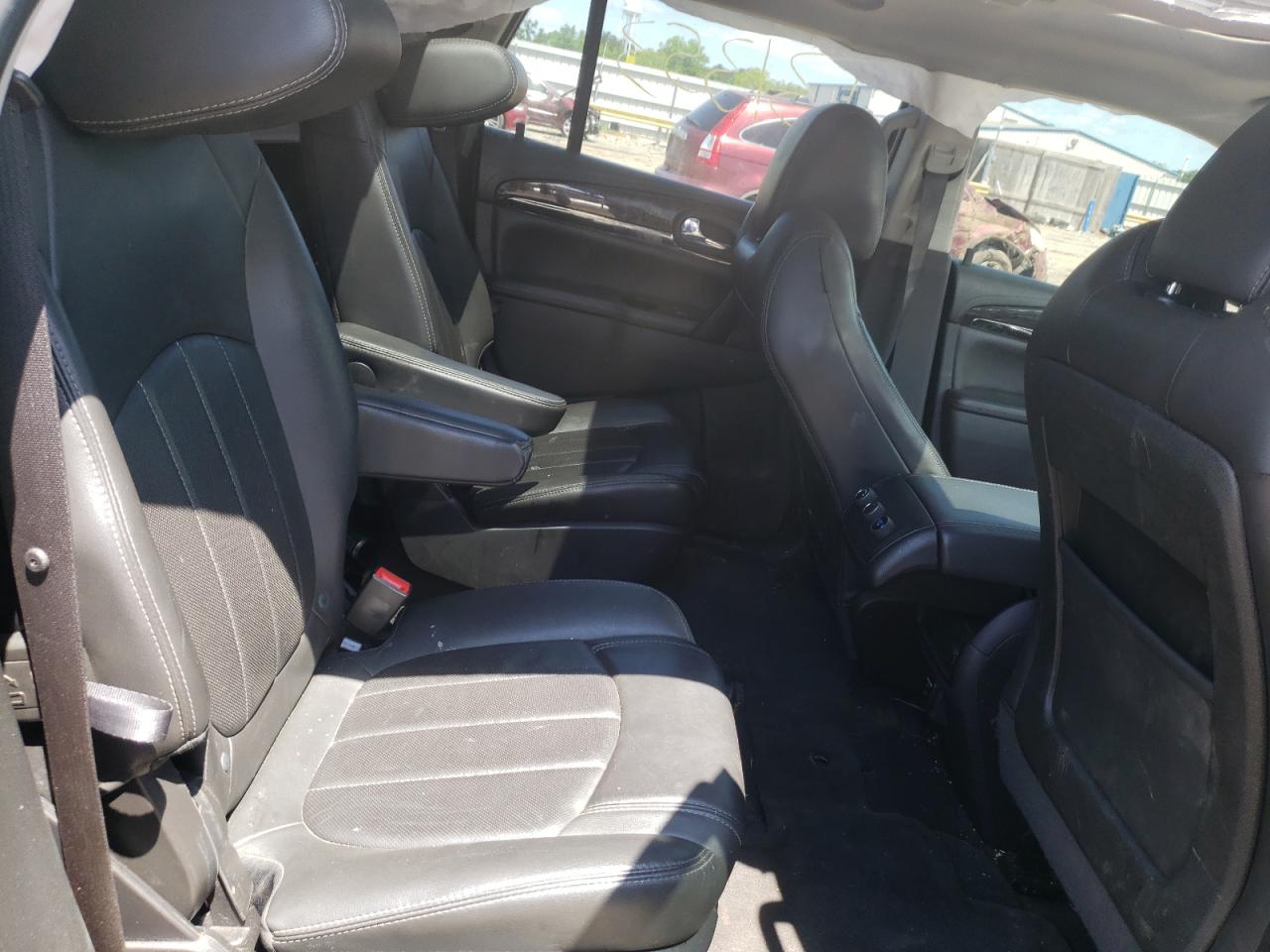 Photo 6 from auction – 2016 BUICK ENCLAVE with VIN 5GAKRBKDXGJ143652