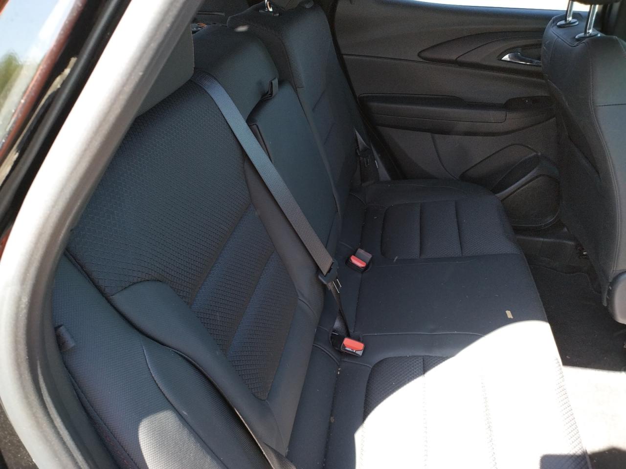 Photo 6 from auction – 2022 CHEVROLET TRAILBLAZE with VIN KL79MTSL0NB068215
