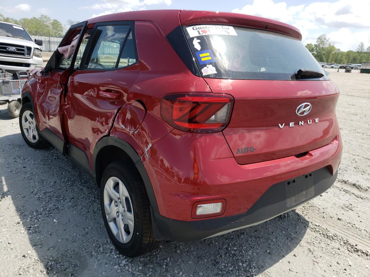 Photo 3 from auction – 2020 HYUNDAI VENUE SE with VIN KMHRB8A36LU024501