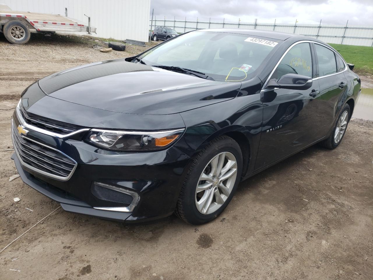 Photo 2 from auction – 2016 CHEVROLET MALIBU LT with VIN 1G1ZE5ST4GF215653
