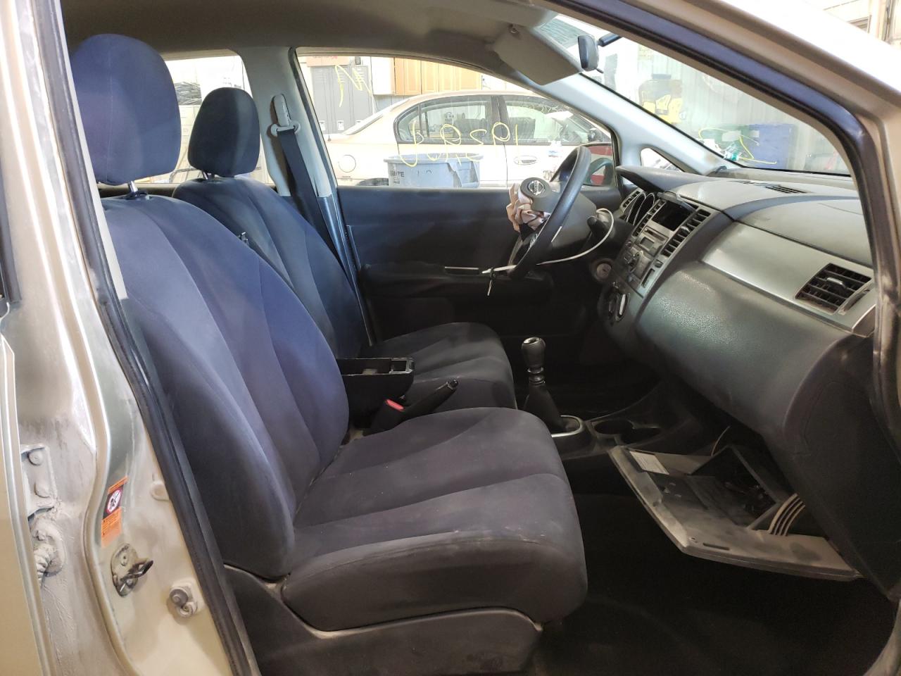 Photo 5 from auction – 2009 NISSAN VERSA S with VIN 3N1BC11E69L386989