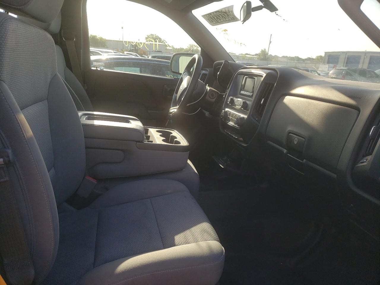 Photo 5 from auction – 2014 CHEVROLET SILVERADO with VIN 1GCNCPEH9EZ311546