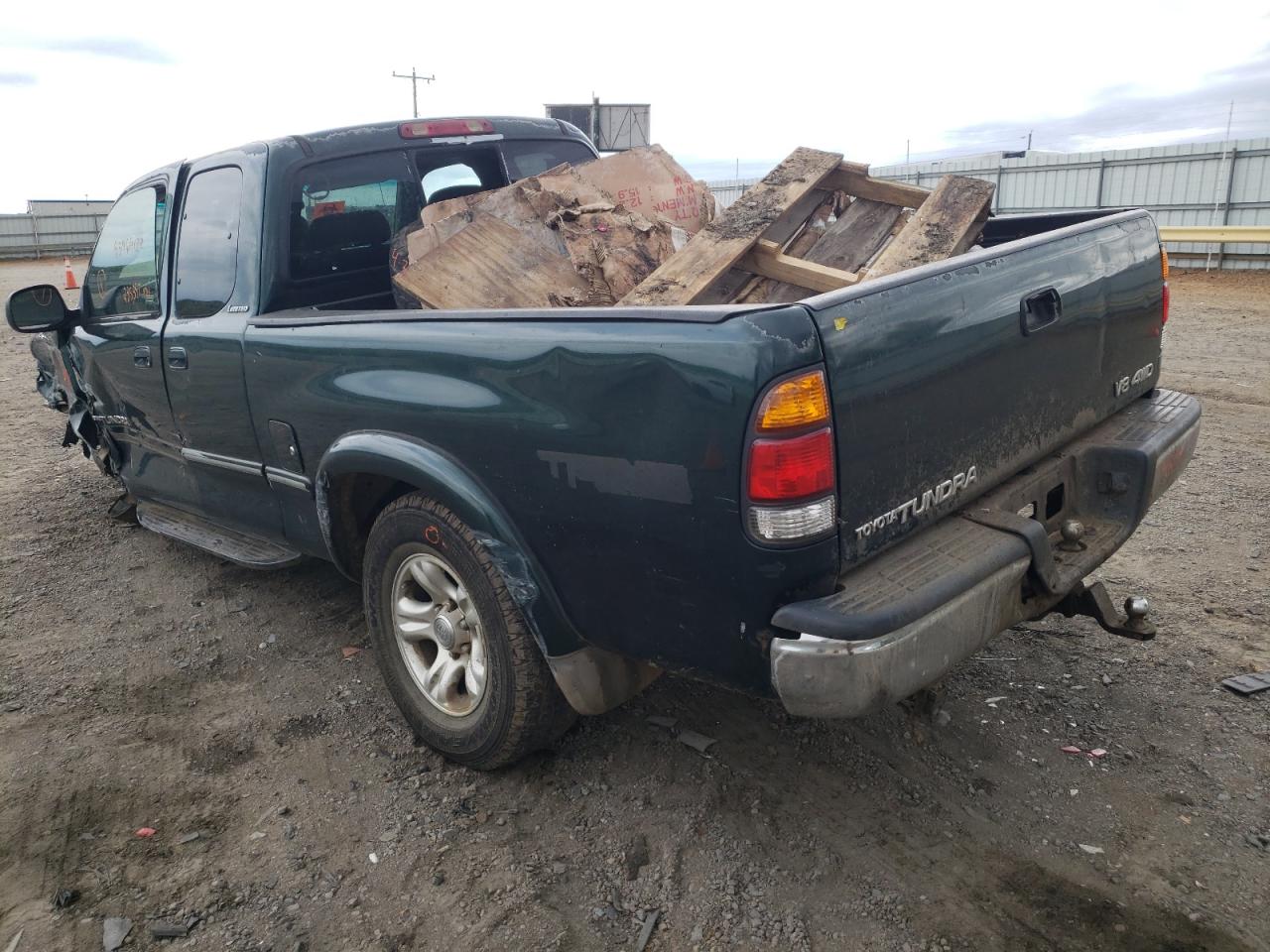 Photo 3 from auction – 2000 TOYOTA TUNDRA ACC with VIN 5TBBT4811YS103157