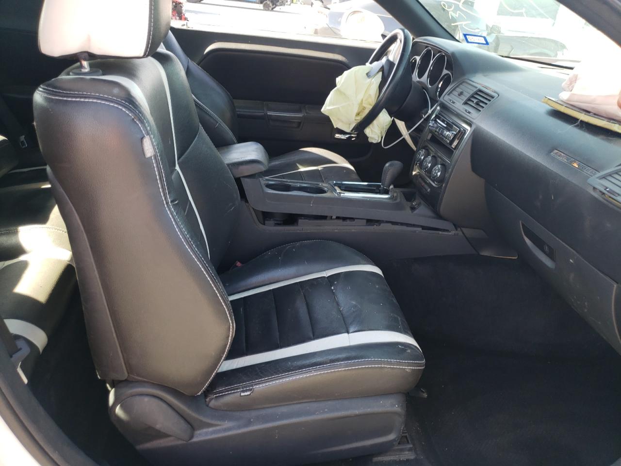 Photo 5 from auction – 2011 DODGE CHALLENGER with VIN 2B3CJ4DG9BH565971