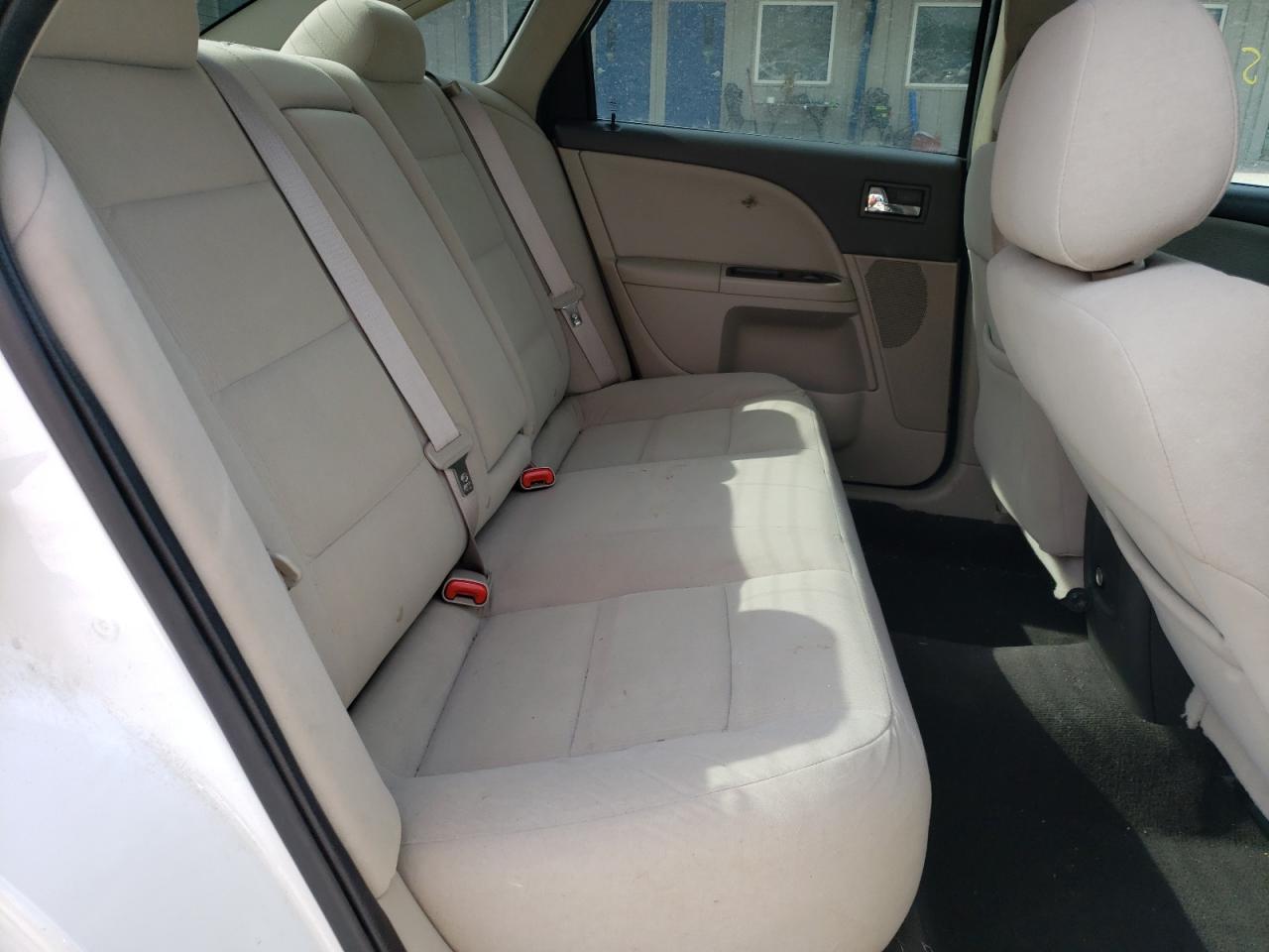Photo 6 from auction – 2008 FORD TAURUS SEL with VIN 1FAHP24W18G116485