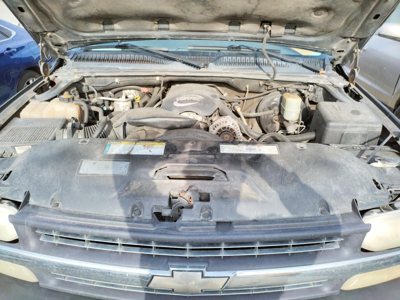 Photo 7 from auction – 2001 CHEVROLET SILVERADO with VIN 2GCEC19T111373523