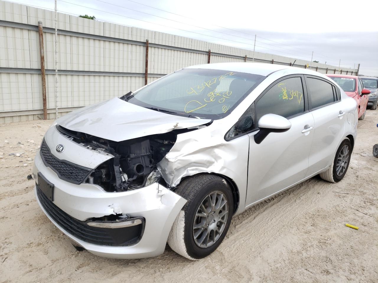 Photo 2 from auction – 2016 KIA RIO LX with VIN KNADM4A3XG6692018