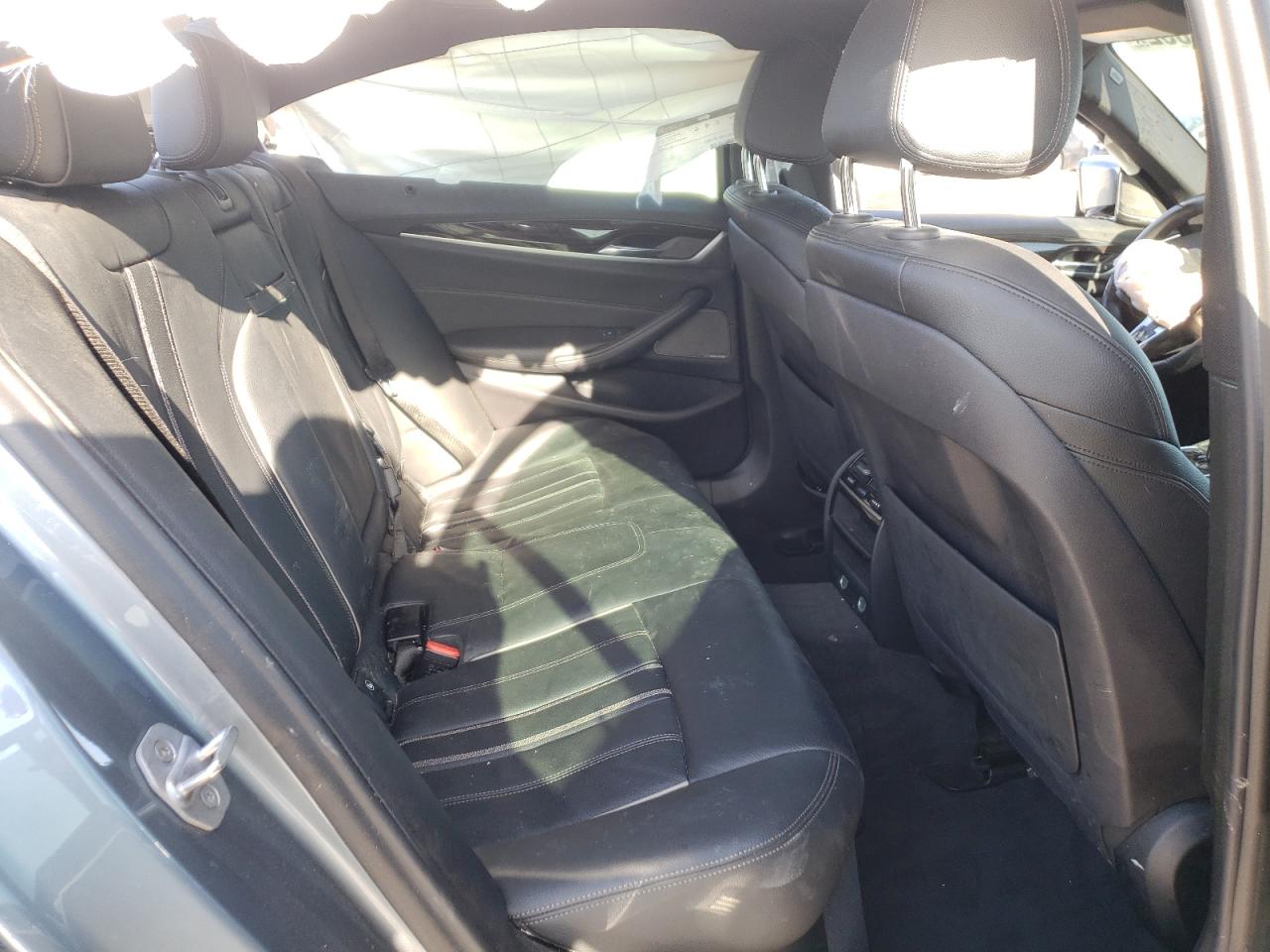 Photo 6 from auction – 2018 BMW 530E with VIN WBAJA9C58JB033604