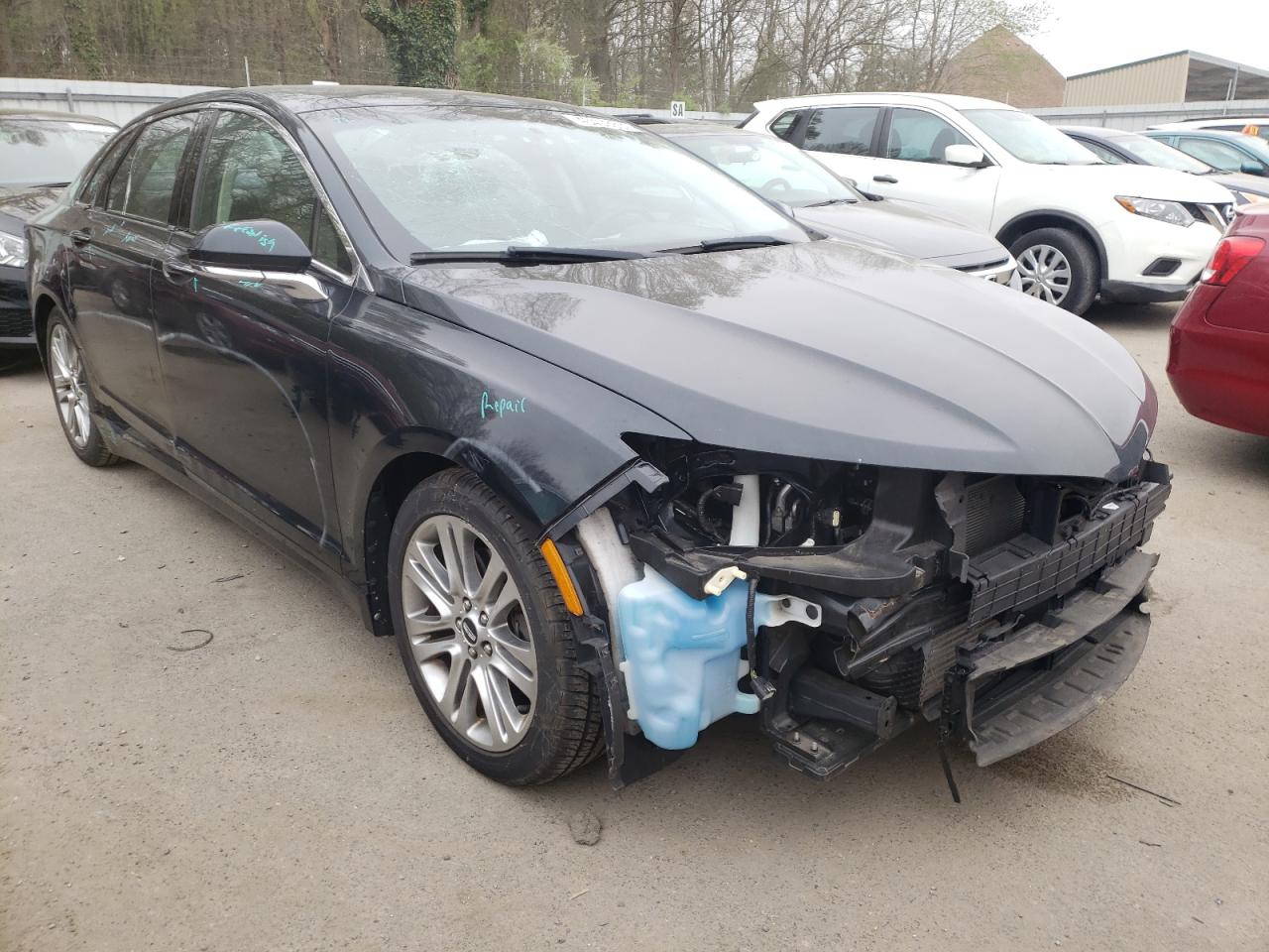 LINCOLN MKZ 2014 with VIN 3LN6L2G98ER801084 - Photo from auction