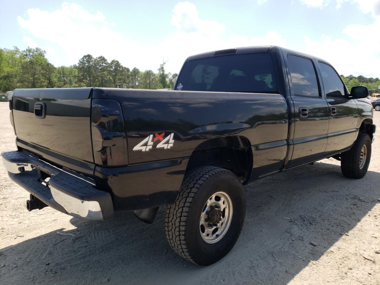 Photo 4 from auction – 2004 CHEVROLET SILVERADO with VIN 1GCHK23194F102896