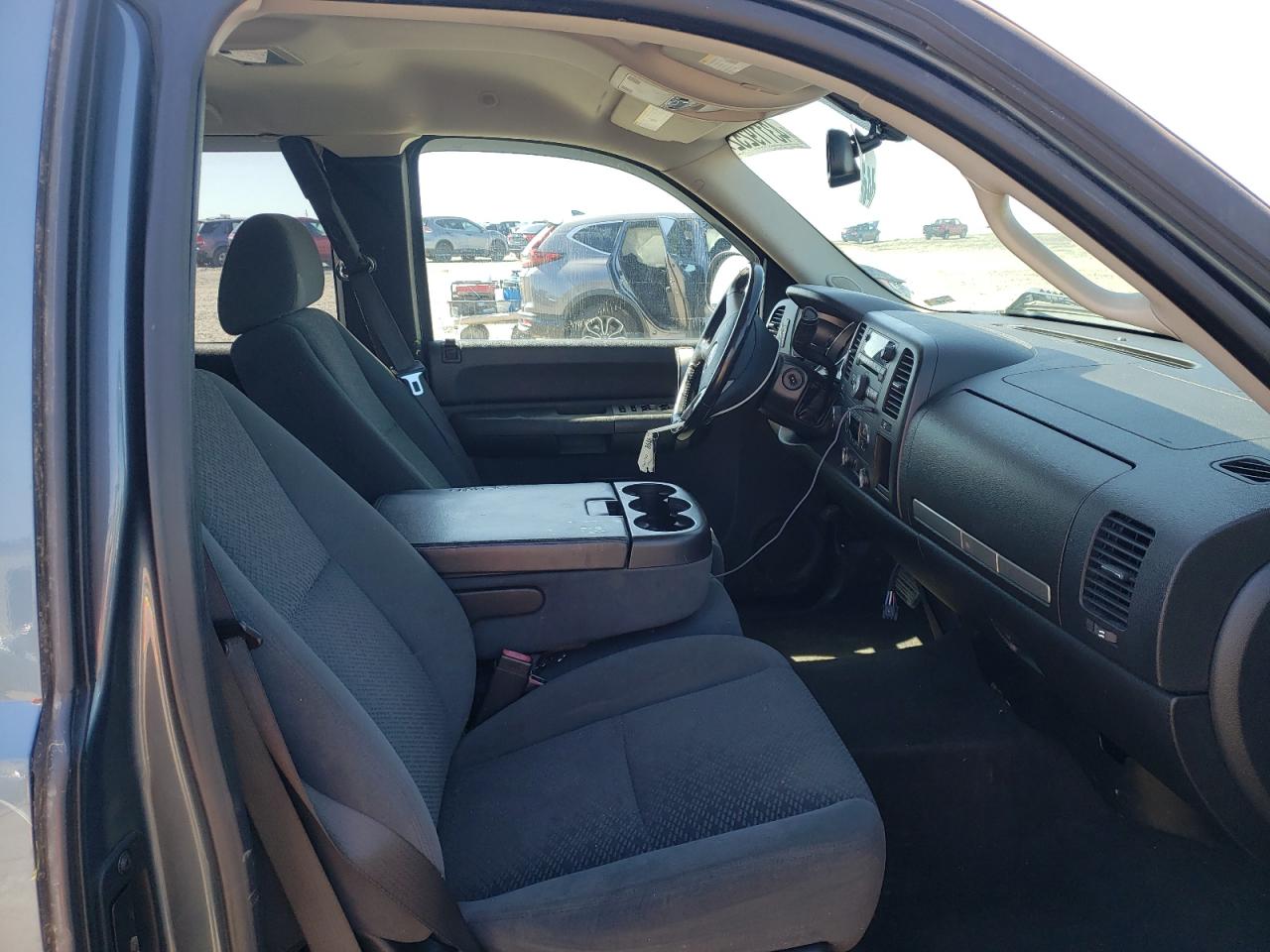 Photo 5 from auction – 2008 GMC SIERRA K15 with VIN 2GTFK19Y681174058
