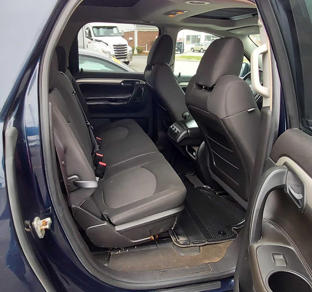 Photo 6 from auction – 2009 SATURN OUTLOOK XE with VIN 5GZEV13D99J191290
