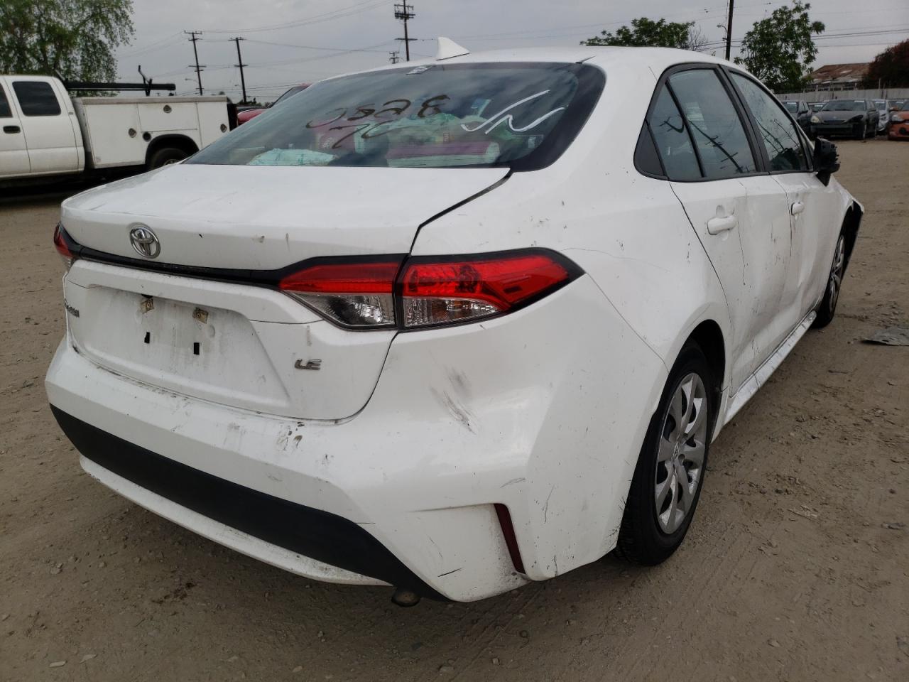 Photo 4 from auction – 2020 TOYOTA COROLLA LE with VIN 5YFEPRAE4LP116442