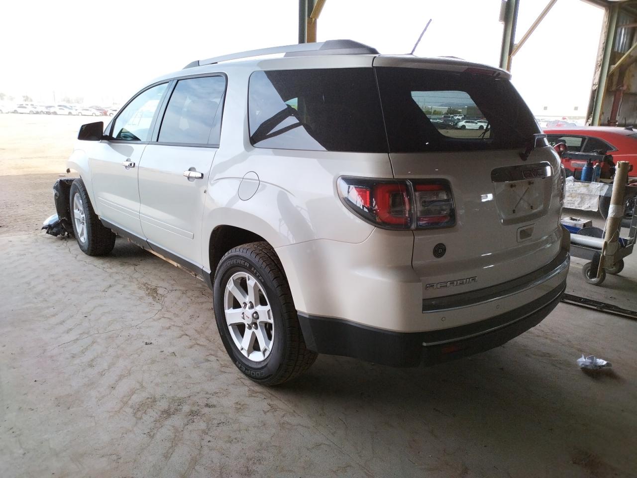 Photo 3 from auction – 2015 GMC ACADIA SLE with VIN 1GKKRPKDXFJ198097
