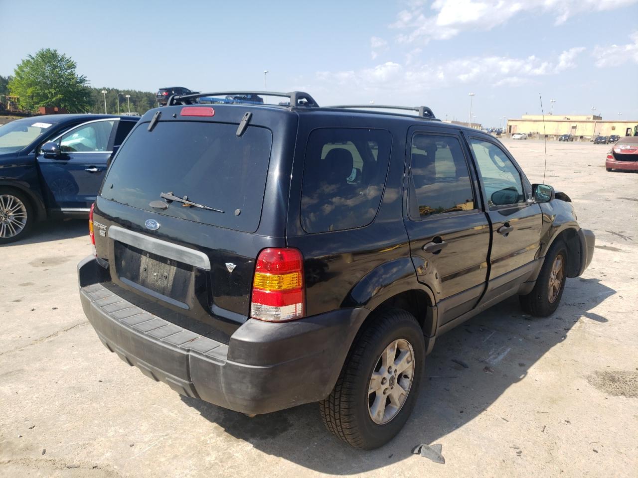 Photo 4 from auction – 2006 FORD ESCAPE XLT with VIN 1FMYU03186KA72231