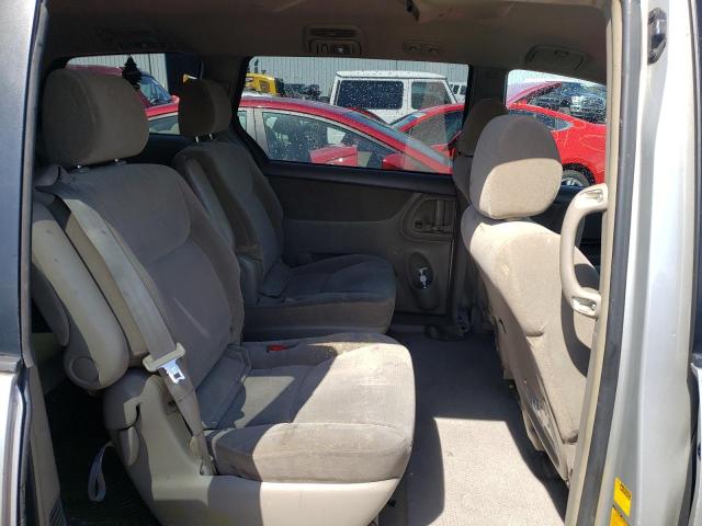Photo 6 from auction – 2004 TOYOTA SIENNA CE with VIN 5TDZA23C84S015709