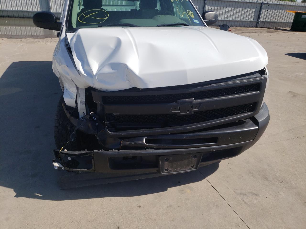Photo 9 from auction – 2009 CHEVROLET SILVERADO with VIN 1GCEC14X89Z203740
