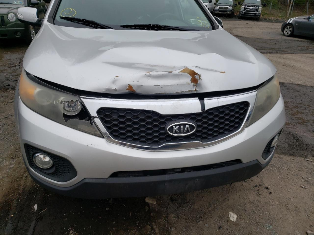 Photo 9 from auction – 2012 KIA SORENTO BA with VIN 5XYKTDA64CG219388