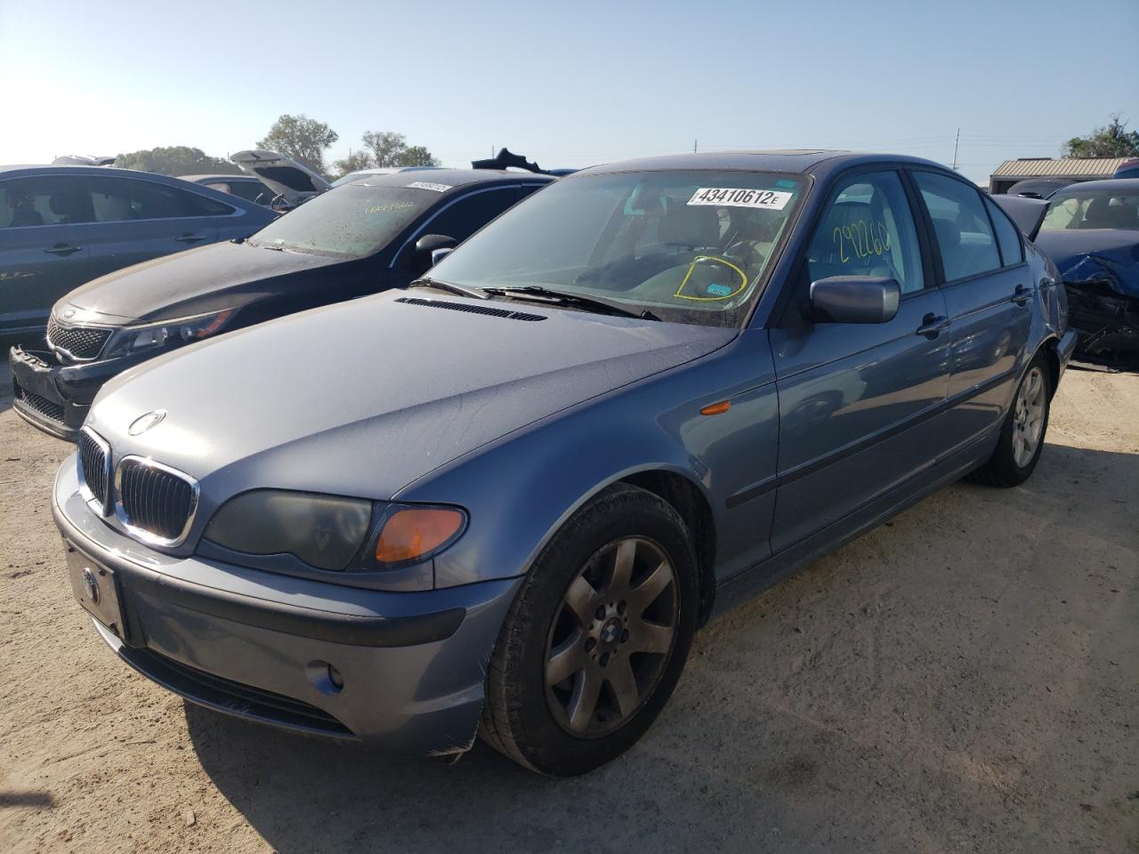 Photo 2 from auction – 2002 BMW 325 I with VIN WBAET37432NJ22040